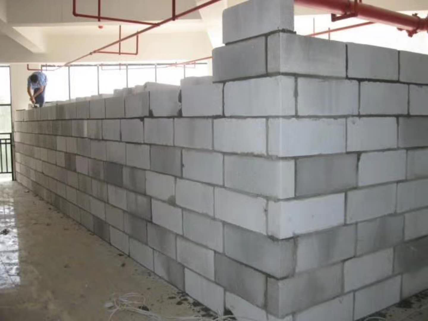祁门蒸压加气混凝土砌块承重墙静力和抗震性能的研究